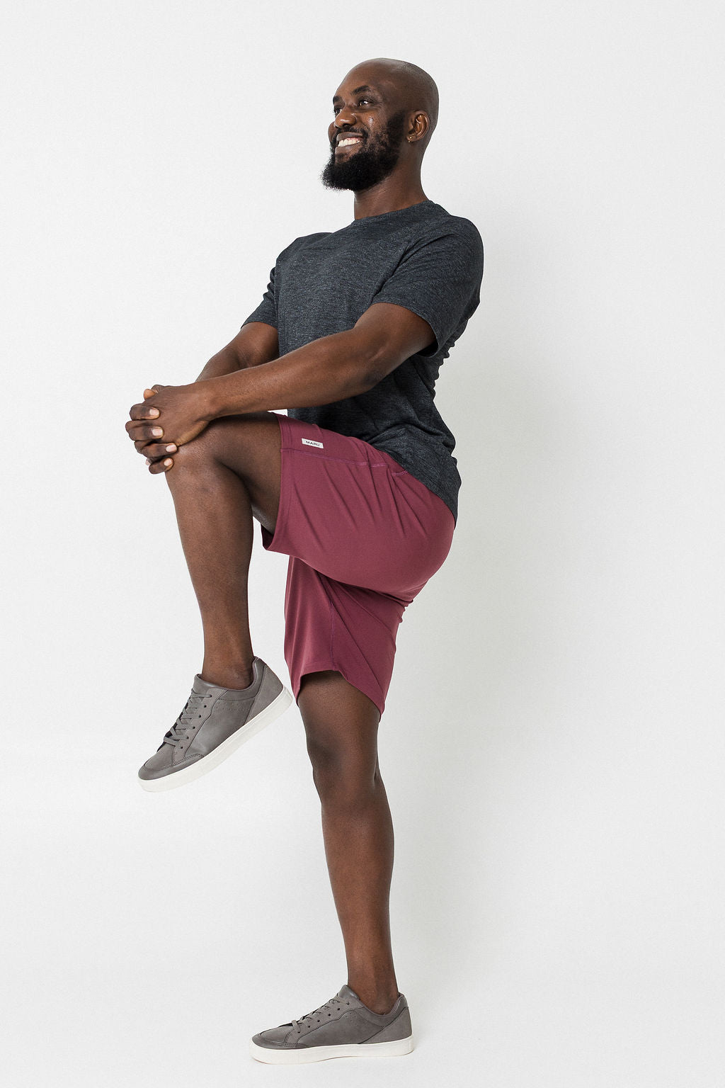 Lifestyle shorts burgundy Maru Clothing