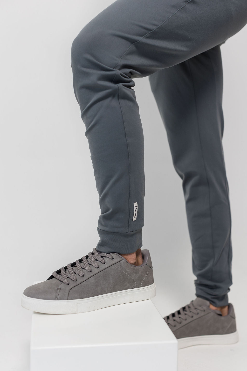 Lifestyle joggers Maru Clothing