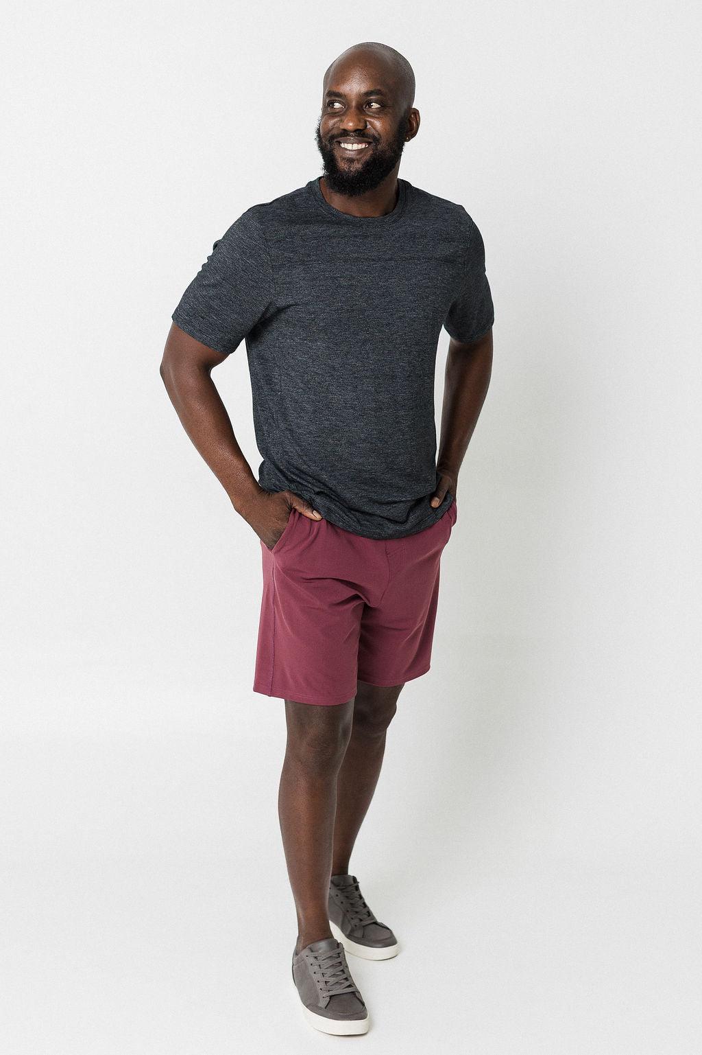 Lifestyle shorts burgundy Maru Clothing