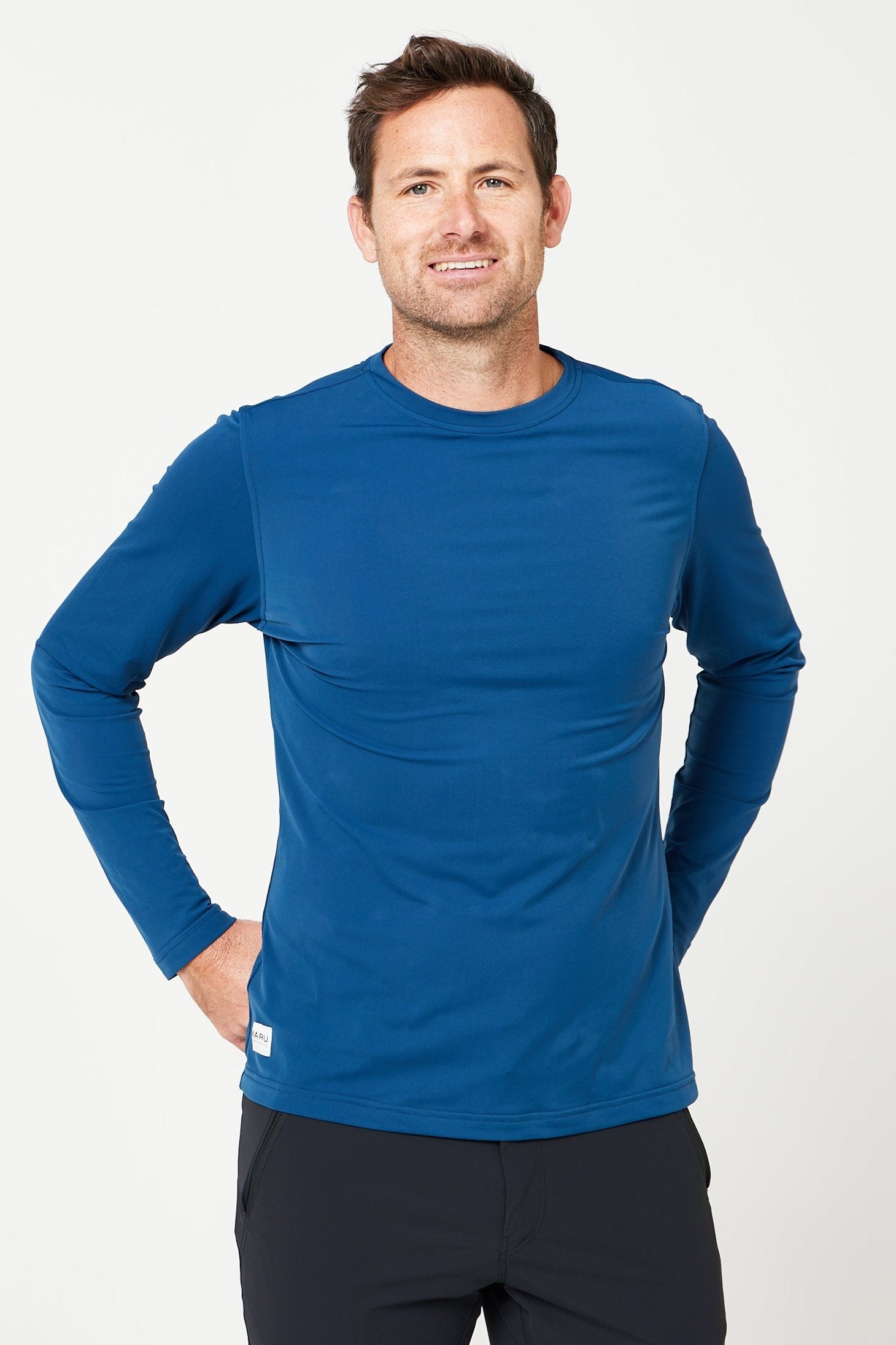 The banker long sleeve Tee agulhas blue Maru Clothing
