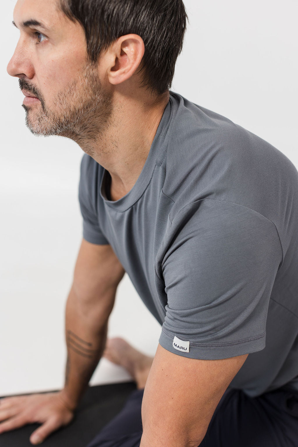 FKT T-shirt grey paired with Session Joggers Maru Clothing