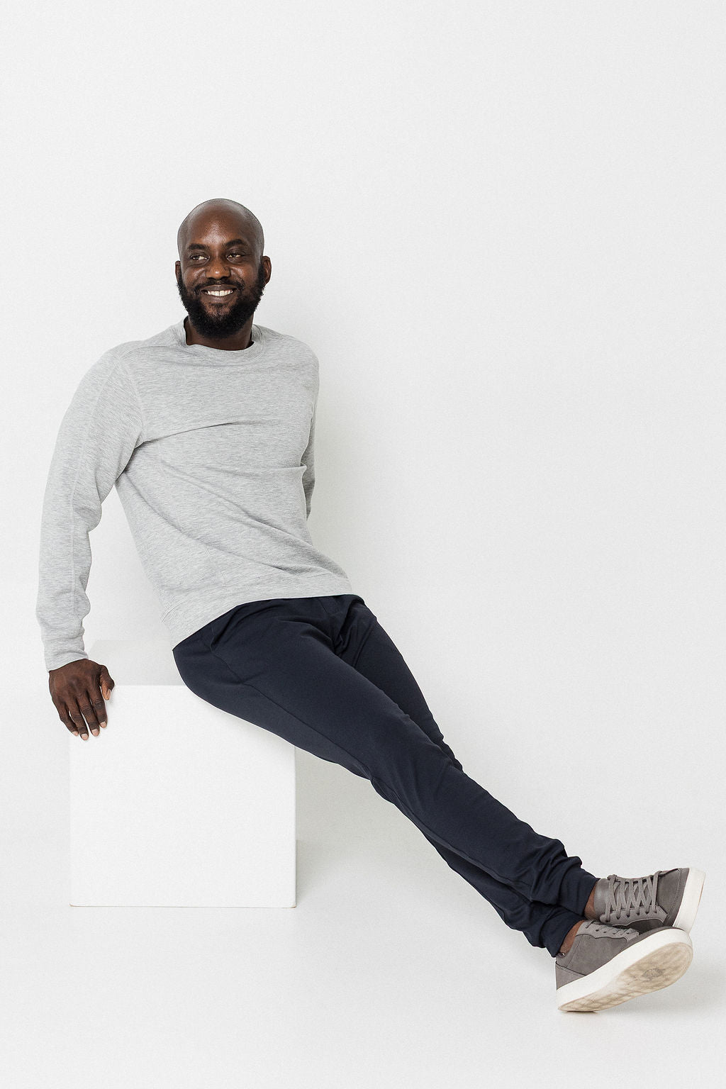 Lifestyle Joggers black Maru Clothing