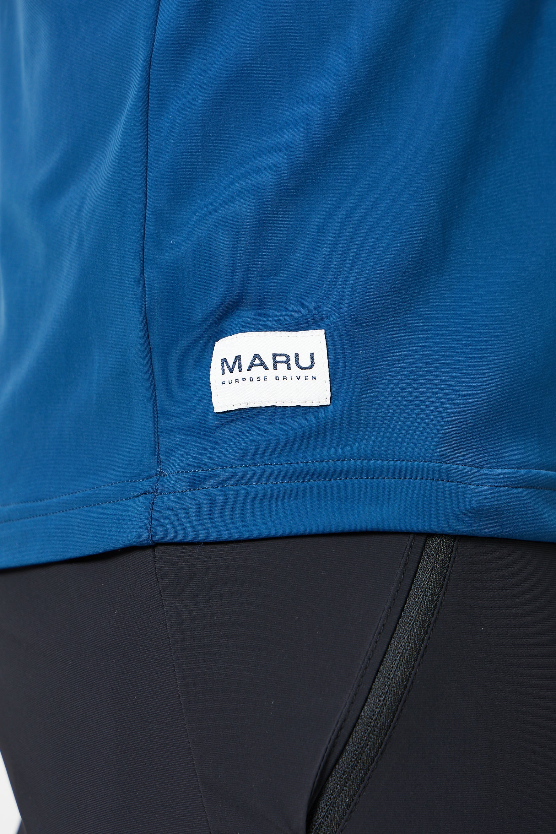 The banker long sleeve Tee agulhas blue Maru Clothing 