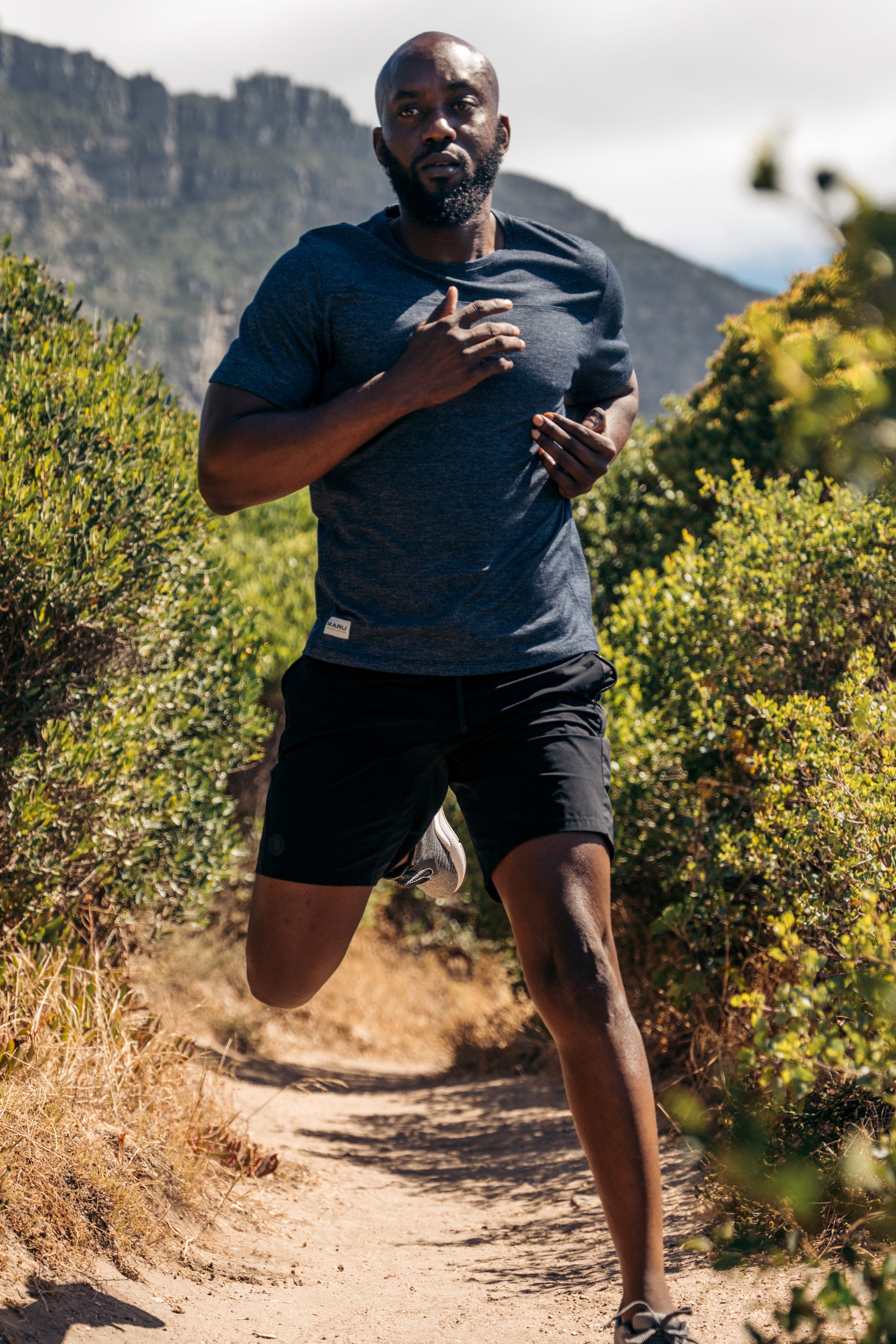 Train running Maru Clothing dressed in the Interval shorts