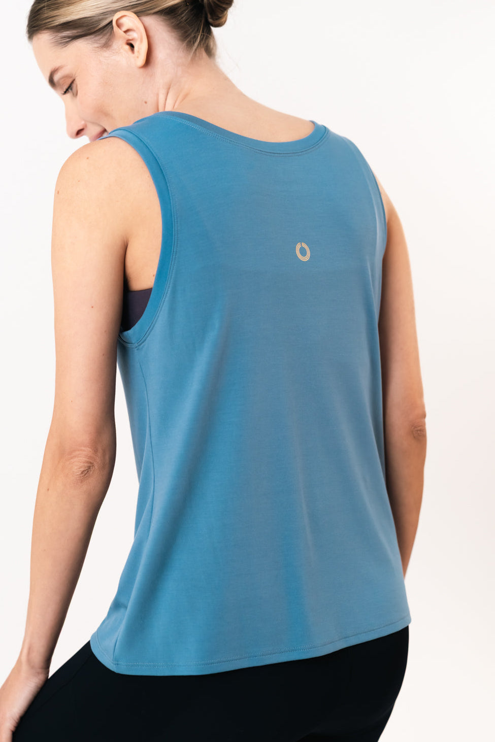 Free Flow Vest Blue Maru Clothing