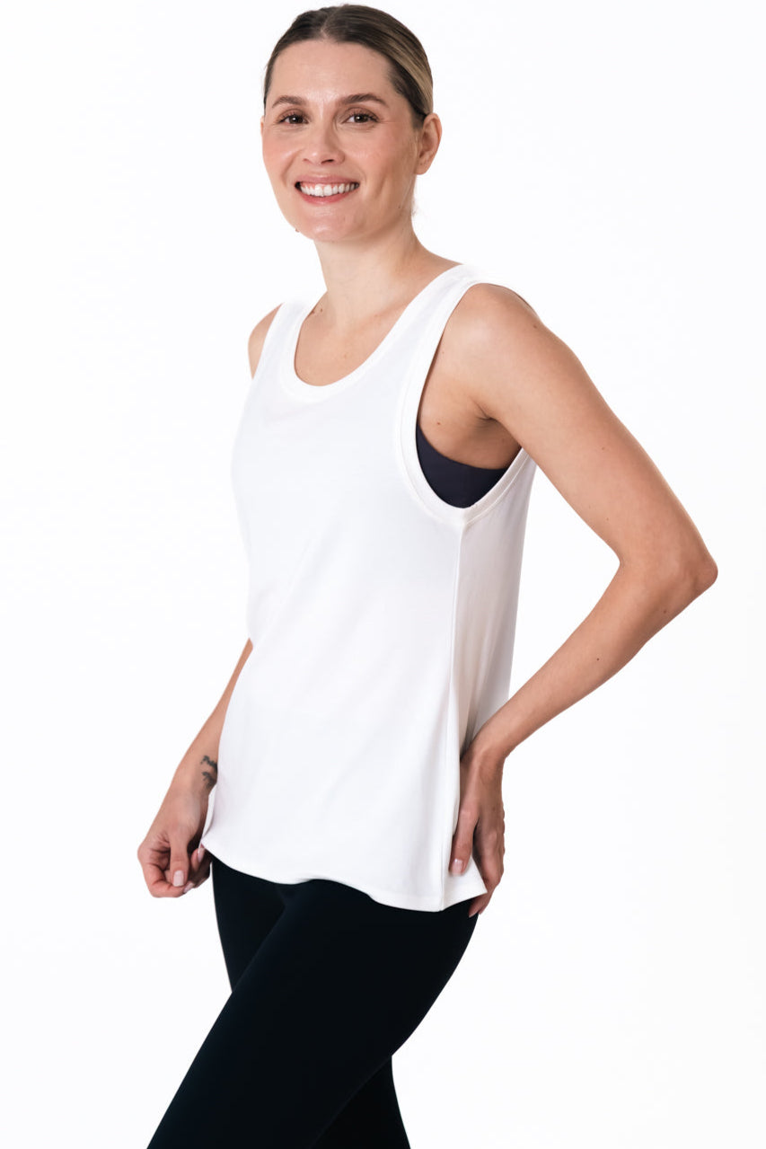 Free Flow Vest White Maru Clothing
