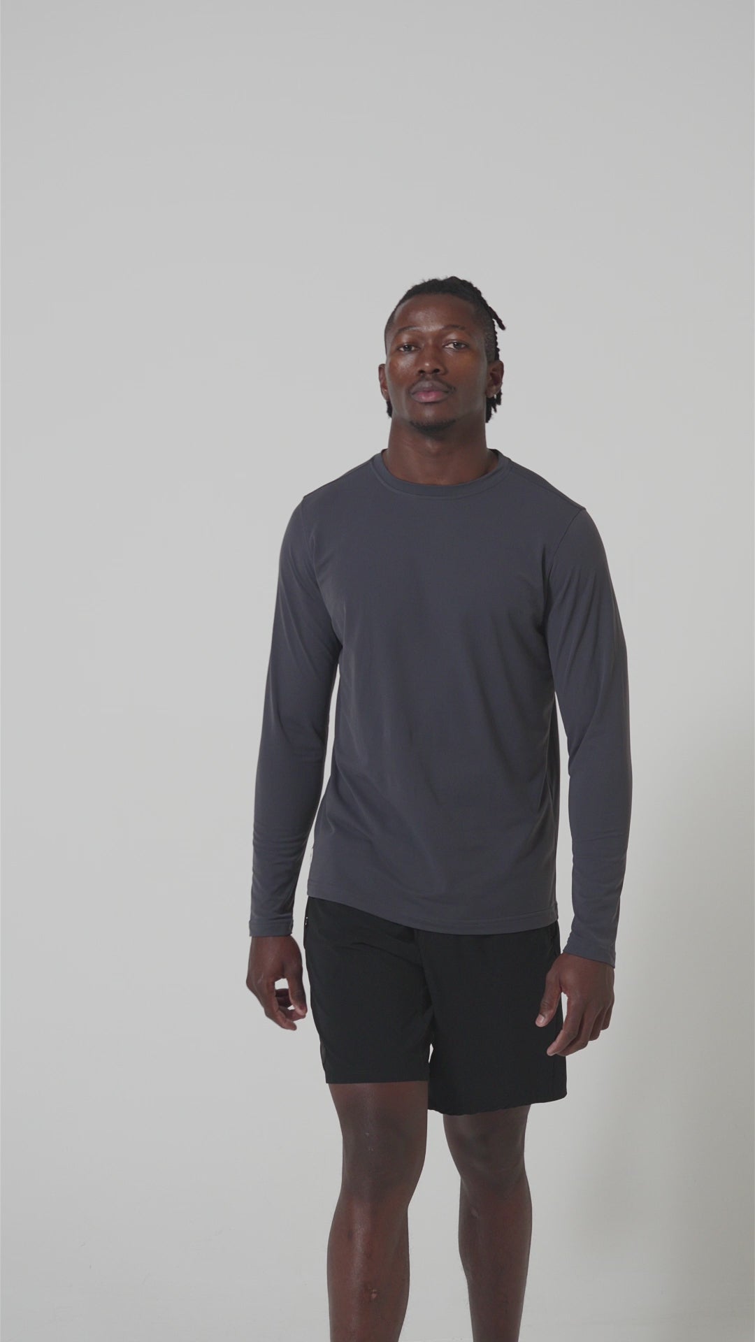 Video of key features of the Banker Long Sleeve T-shirt Maru Clothing